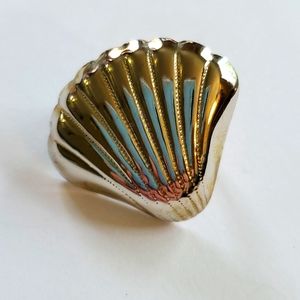 Vintage Silver Plated Shell Scarf Clip